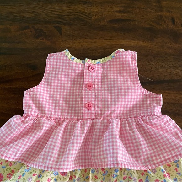 Hanna Andersson Ruffles Dress - Picture 5 of 6